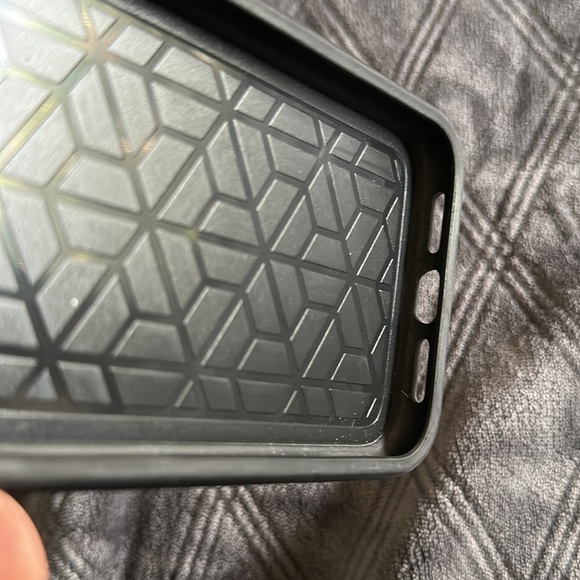 iPhone XR Case Symmetry Series. Black - Picture 6 of 16